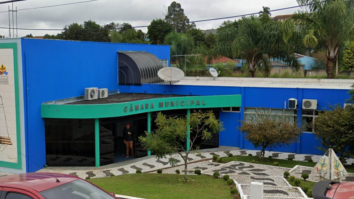 Concurso Câmara de Almirante Tamandaré: sede do órgão