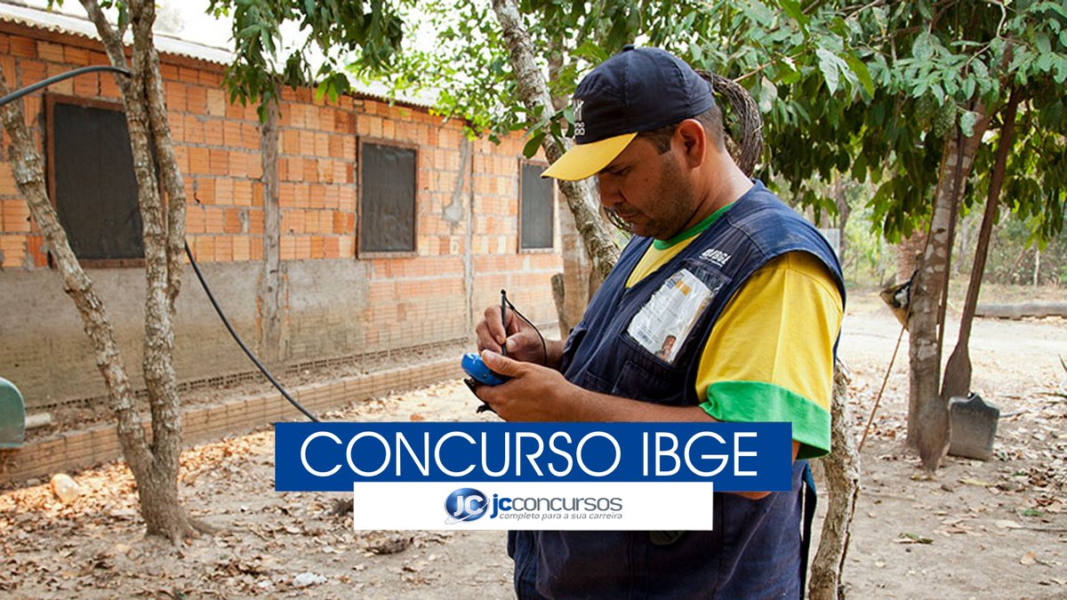 Concurso IBGE - analista censitário durante coleta de dados