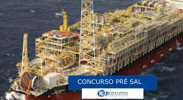 Concurso Pré-Sal: navio no oceano - Divulgação