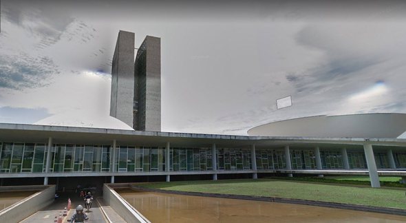 Concurso Senado Federal: sede do planalto nacional - Google Maps